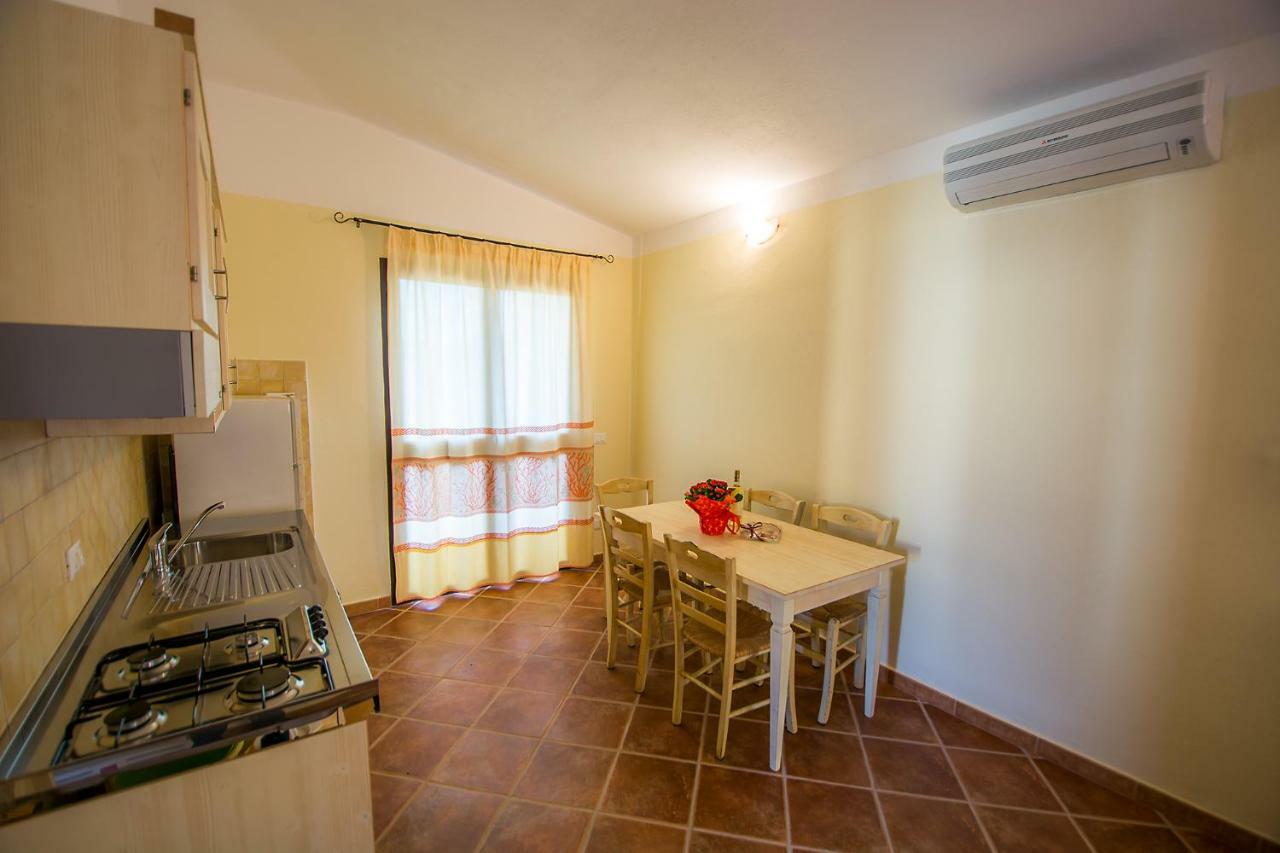 Appartamenti Sole Di Sardegna 칼라리베로토 외부 사진